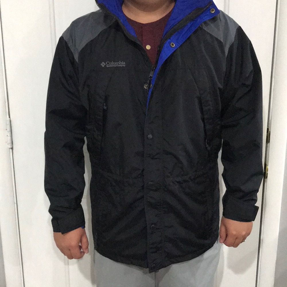 Columbia Hardshell size medium